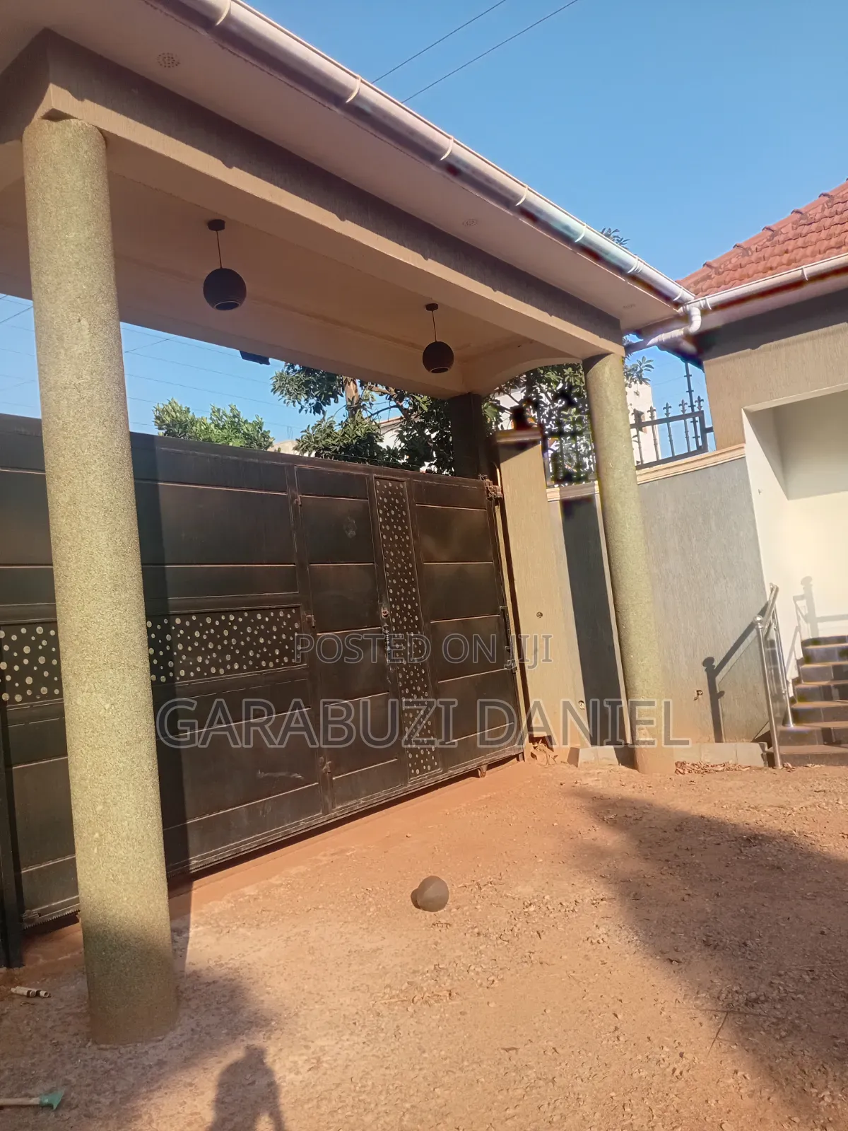 Furnished 5bdrm Bungalow in Makadwa, Ssisa for rent