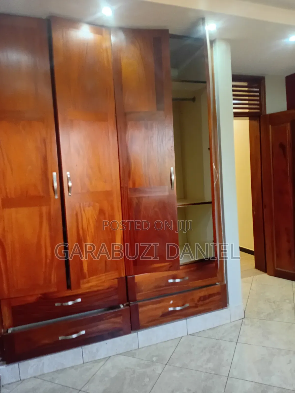 Furnished 5bdrm Bungalow in Makadwa, Ssisa for rent