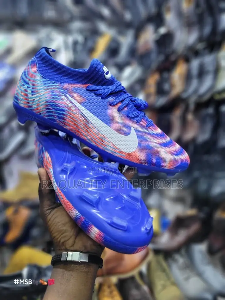 Mercurial Superfly Concept or Customized Football Boot,