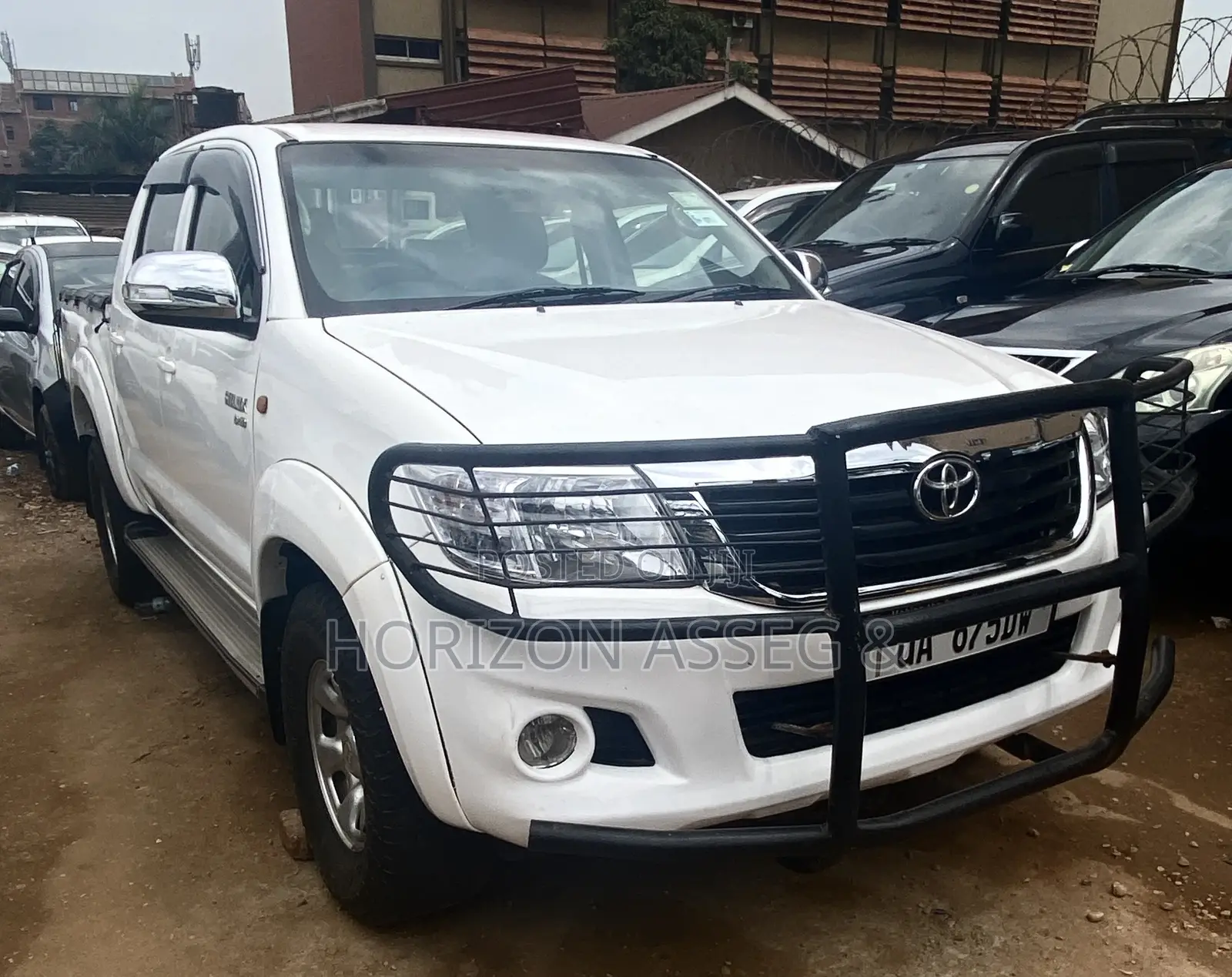 Toyota Hilux 2.5 D-4D SRX 2010 White