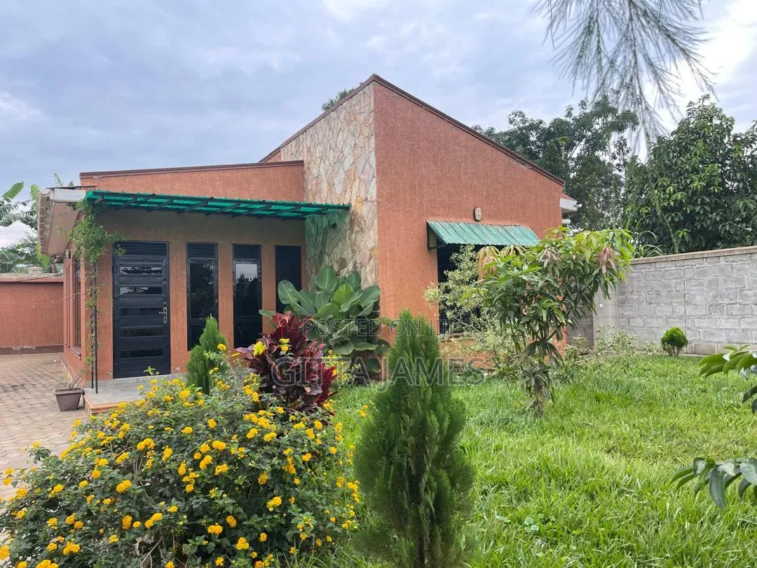 Furnished 3bdrm House in Nakisunga for sale