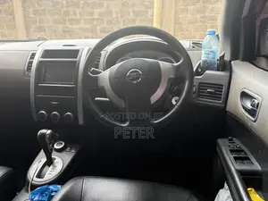 Nissan X-Trail 2.0 Petrol XE 2009 White