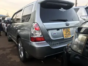 Subaru Forester 2006 Silver