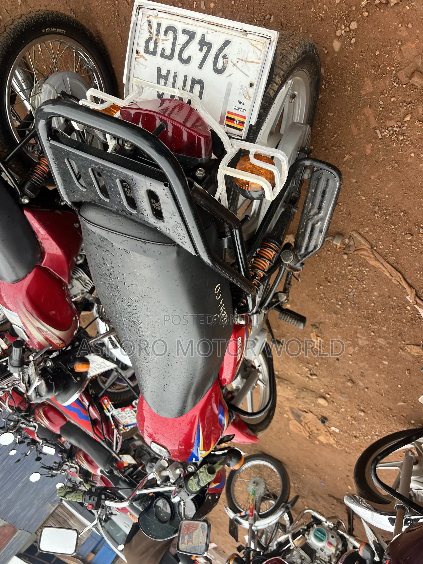 Bajaj CT 125X 2025 Red