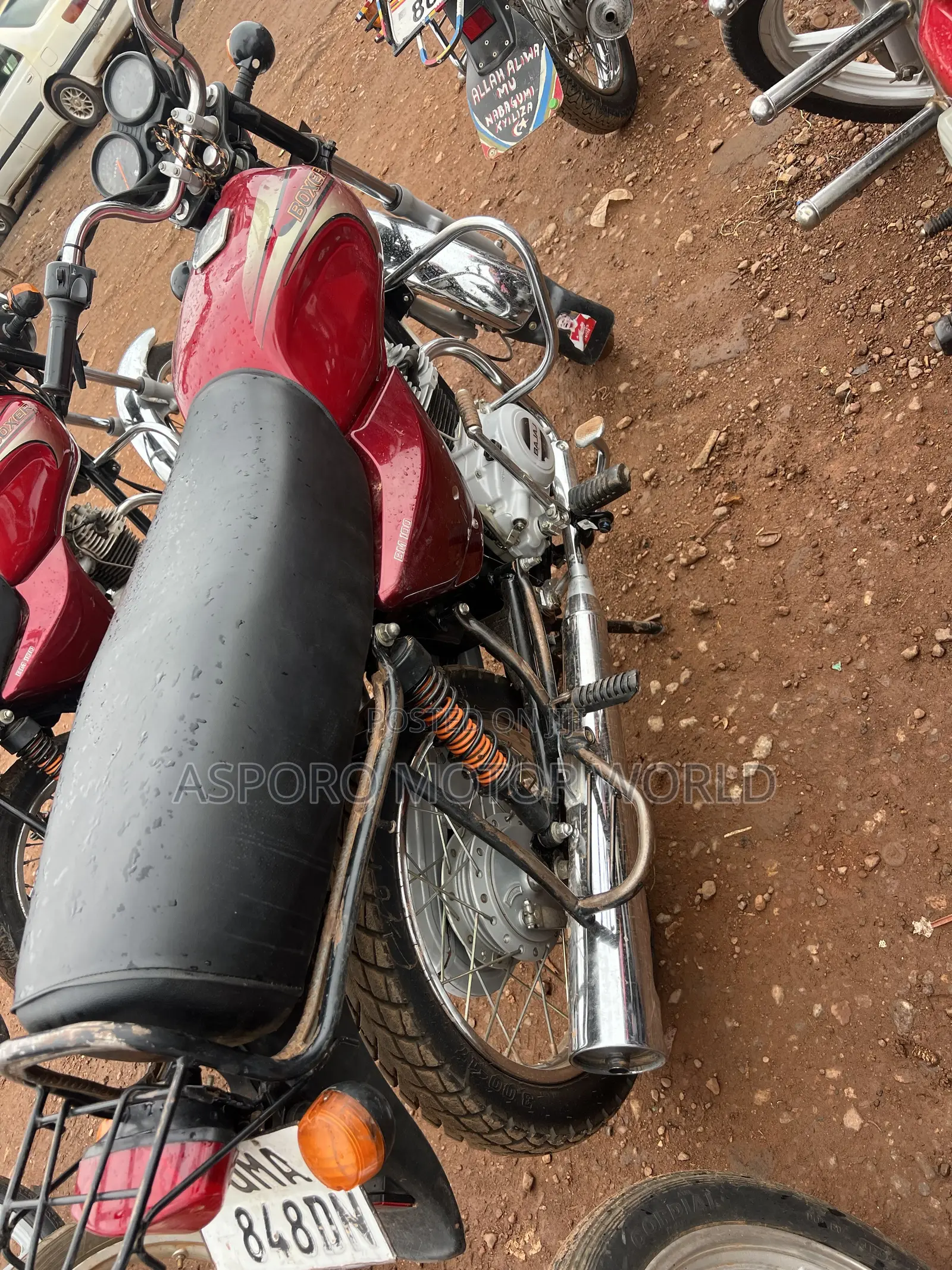 Bajaj Boxer 100 2025 Red