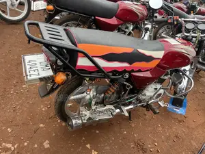 Bajaj Boxer 100 2026 Red