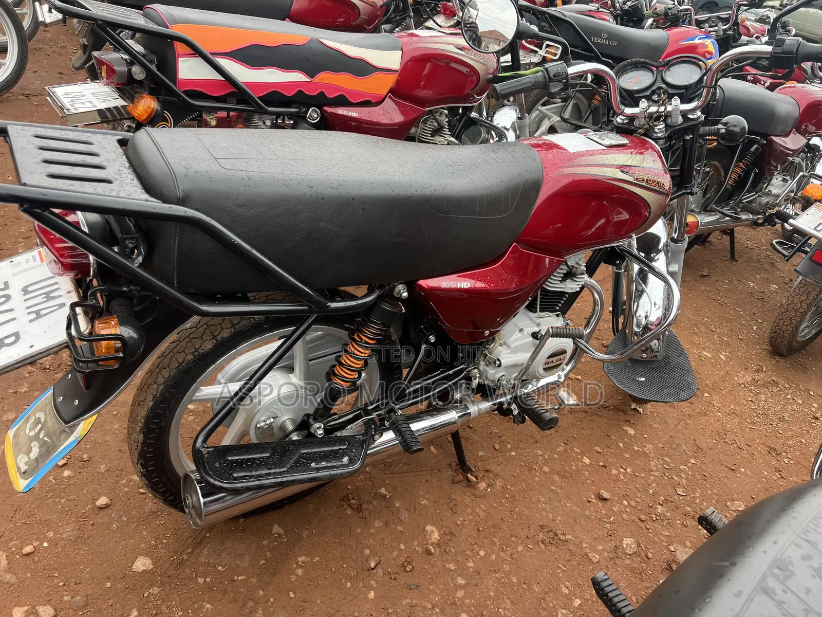 Bajaj Boxer 100 2026 Red
