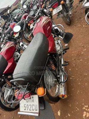 Bajaj Boxer 100 2026 Red