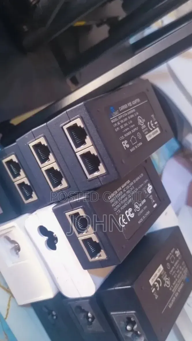 Power Adapters / Chatgers/ Power Injectors