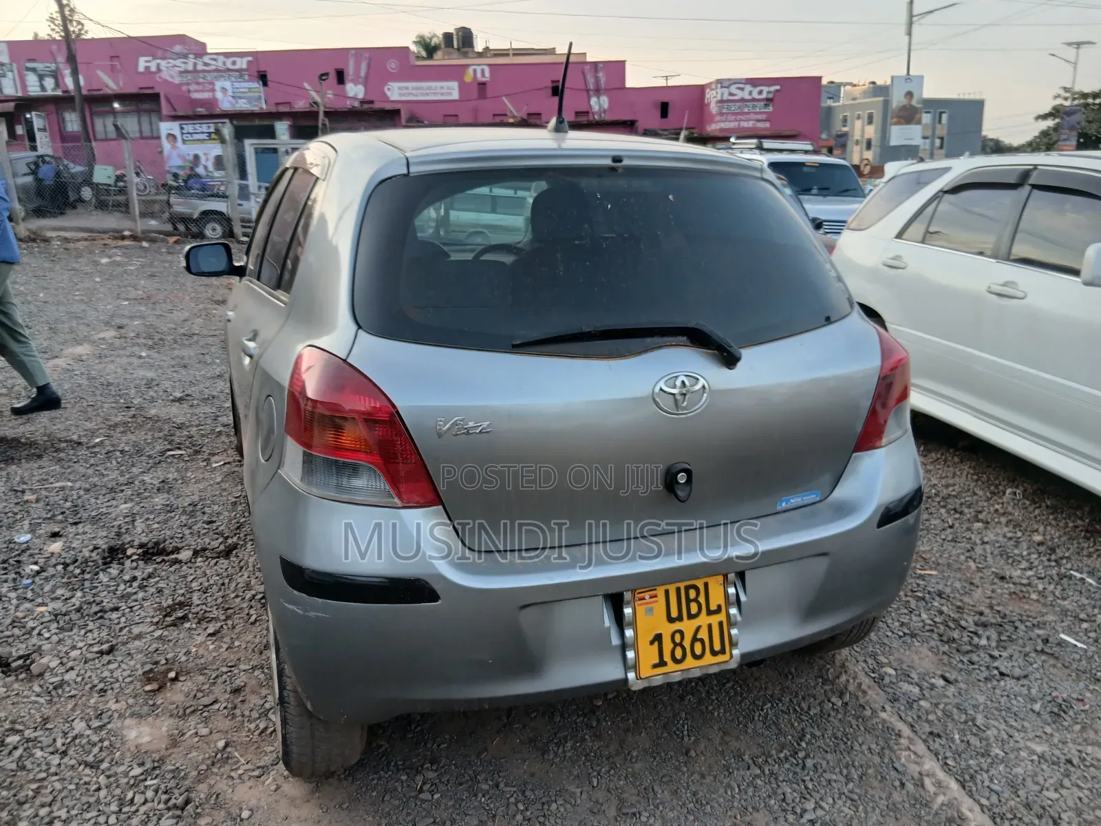 Toyota Vitz 2009 Green