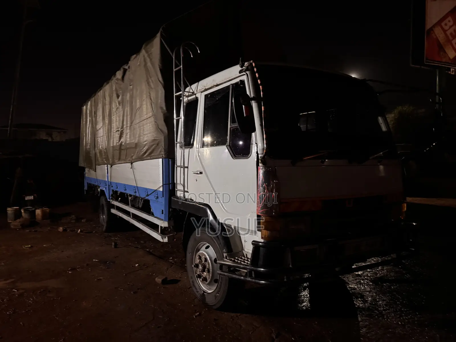 Fuso Fighter UBE