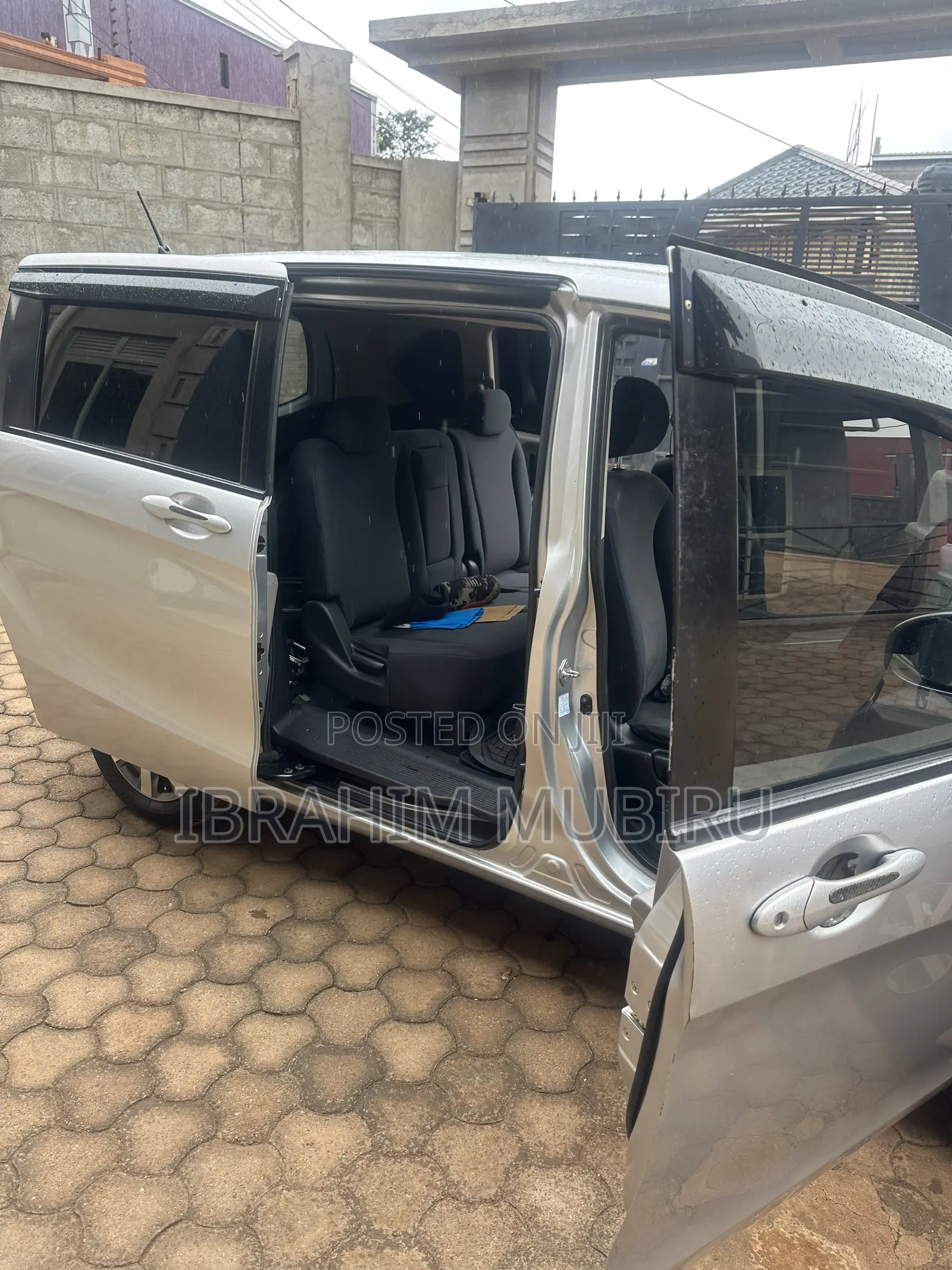Honda Freed 2010 Silver