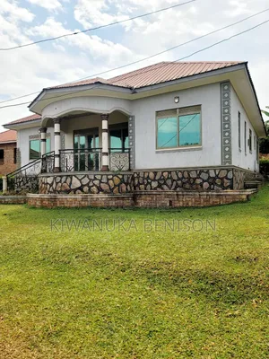 Furnished 3bdrm Bungalow in Kitende, Central Division for sale