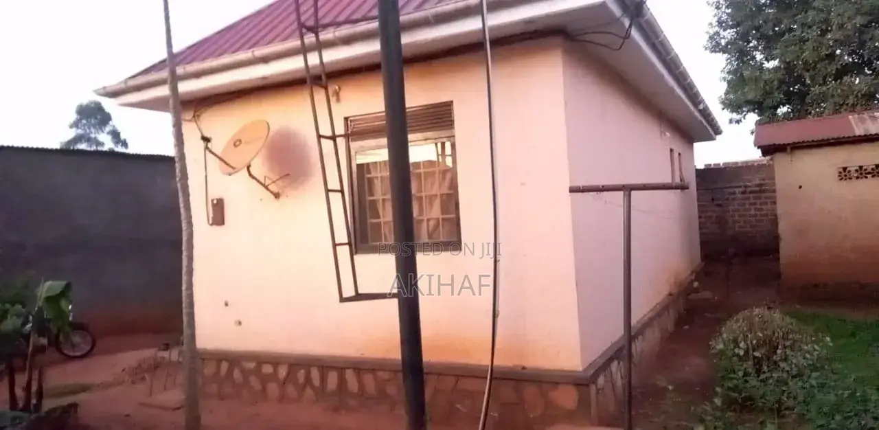 2 Self Contained Houses Semi Detached for Sale Kyengera Masanda Zone.