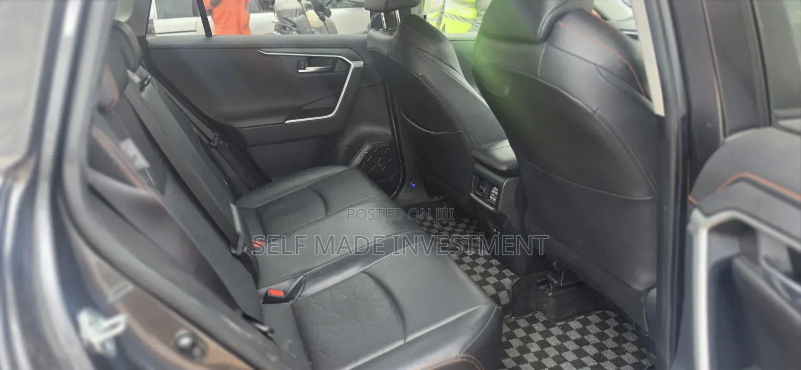 Toyota RAV4 2021 Gray