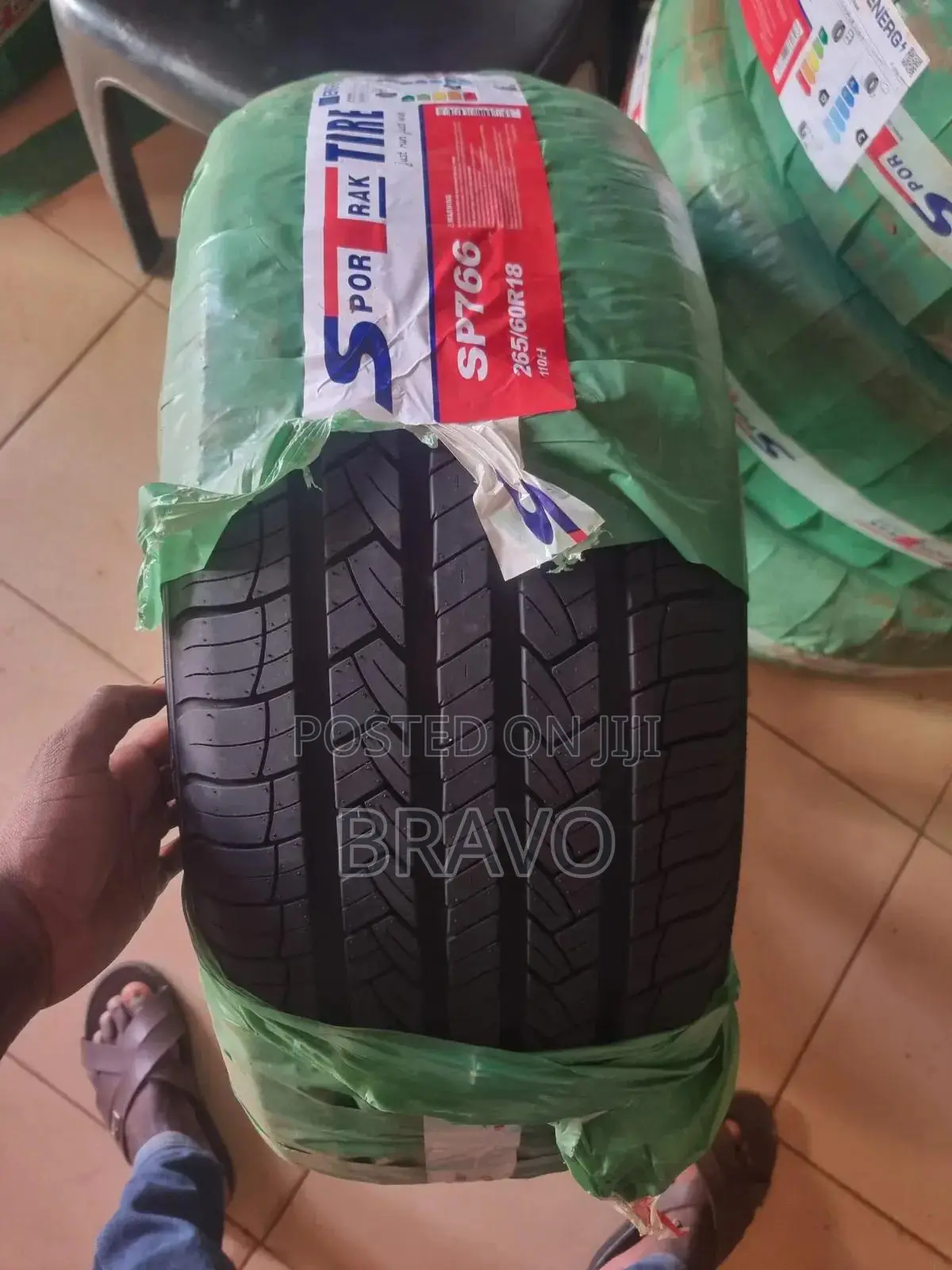 265/60r18 Sport Trak Highway Tyres .