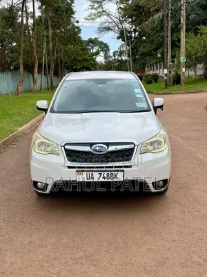 Subaru Forester SV Premium 2014 White