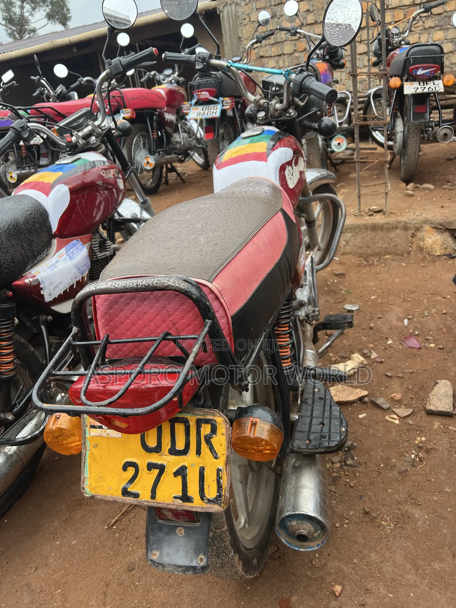 Bajaj Boxer 100 2016 Red
