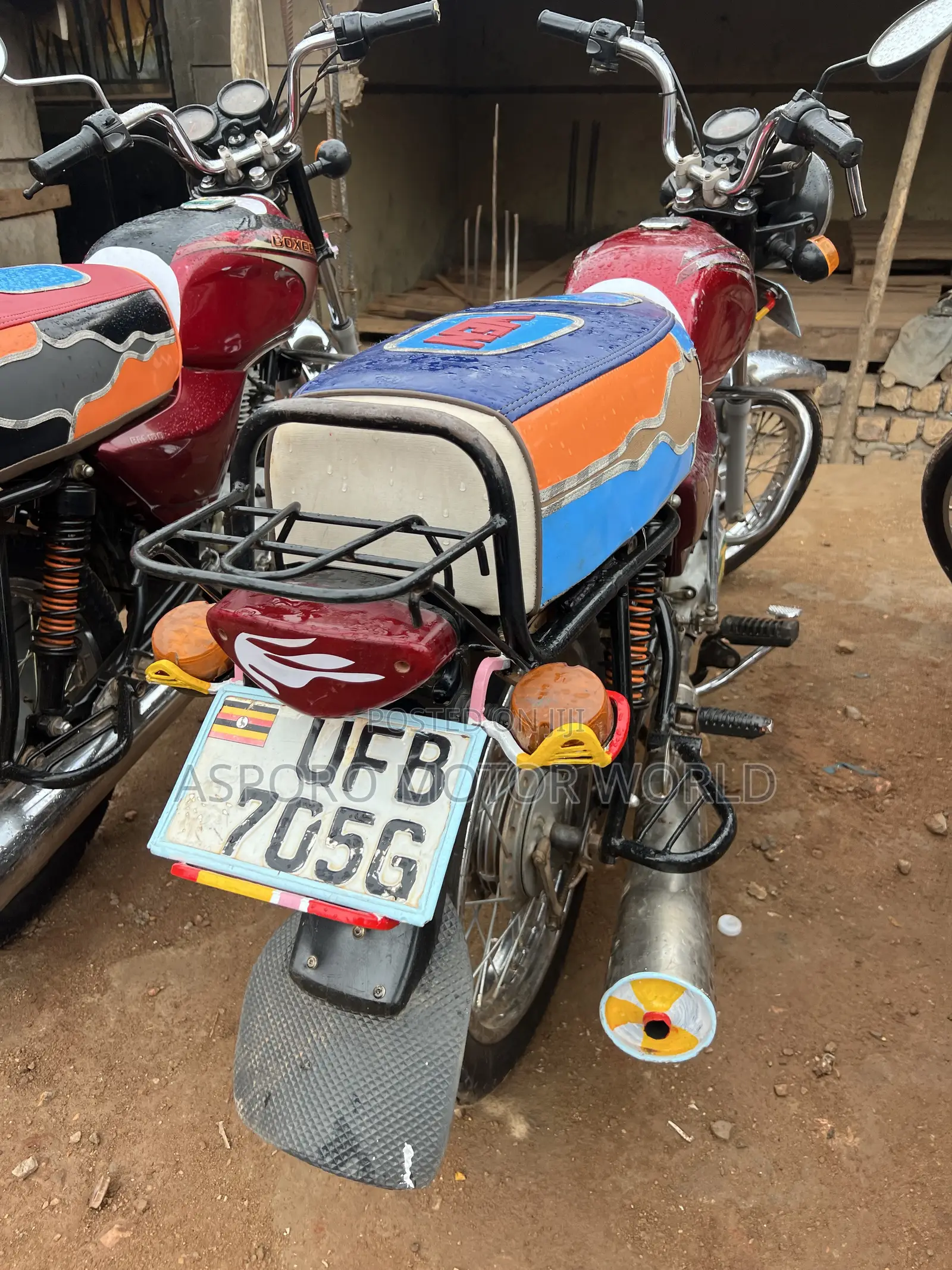 Bajaj Boxer 100 2022 Red