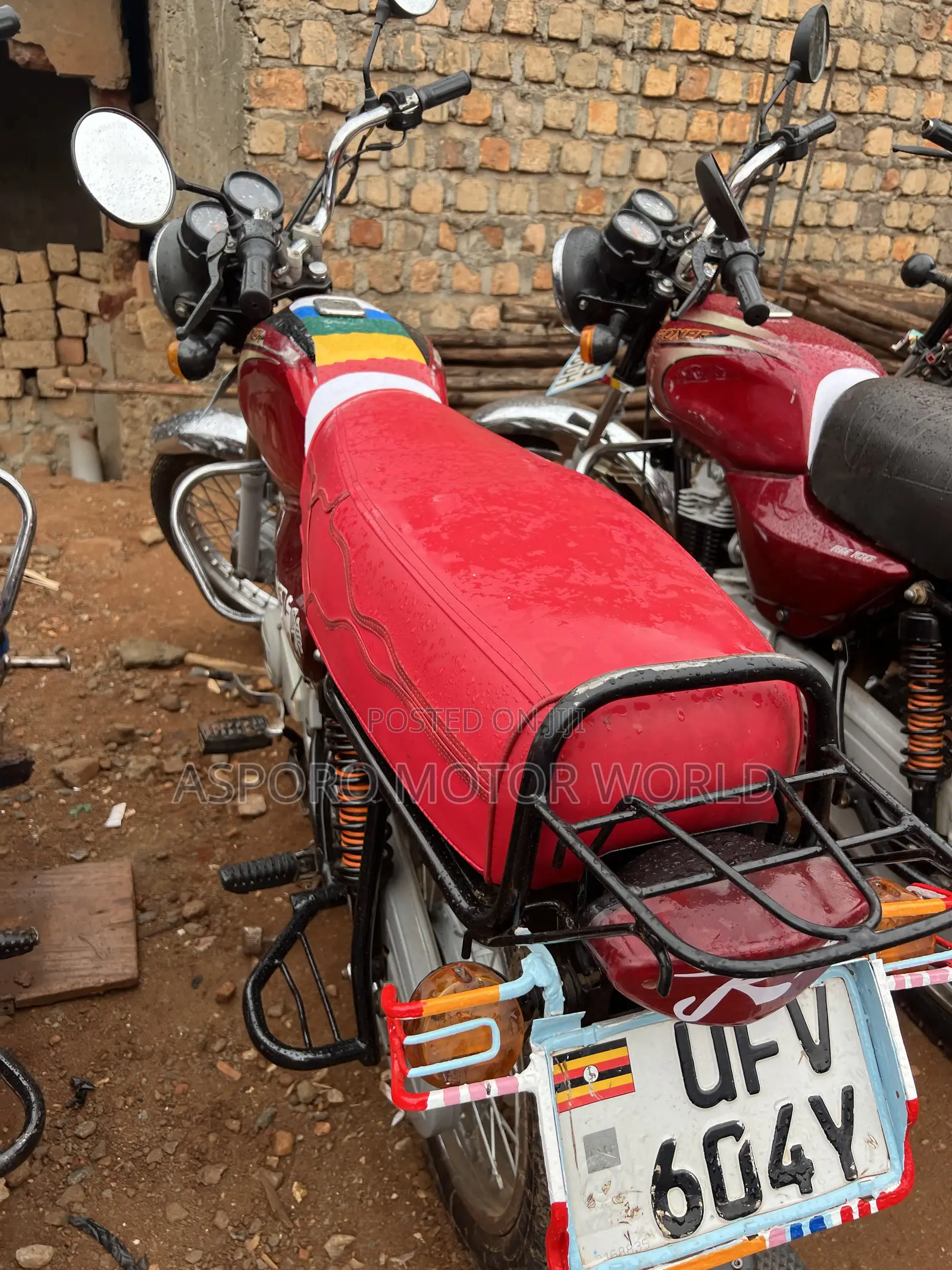 Bajaj Boxer 100 2023 Red