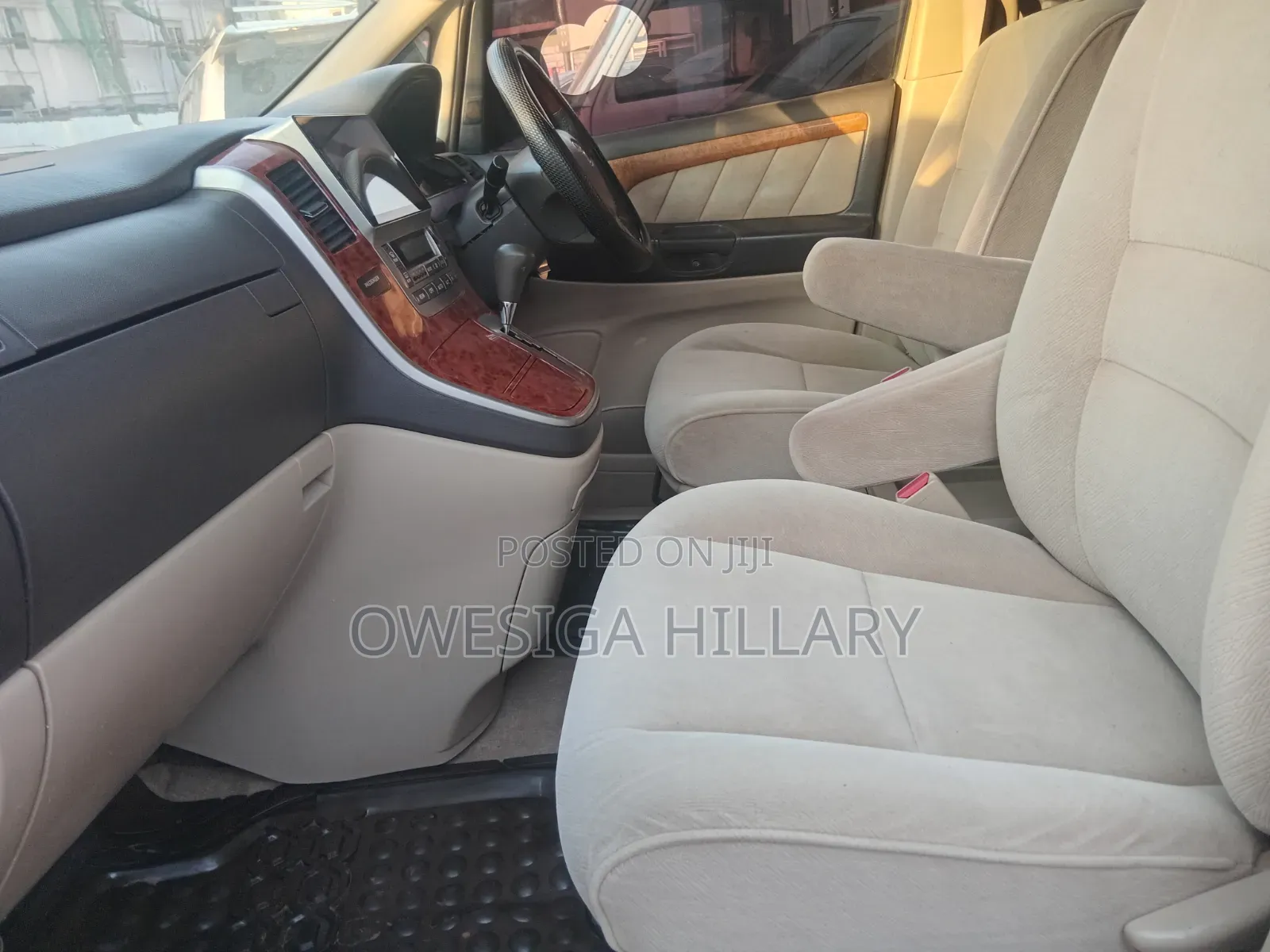 Toyota Alphard 2008 Silver