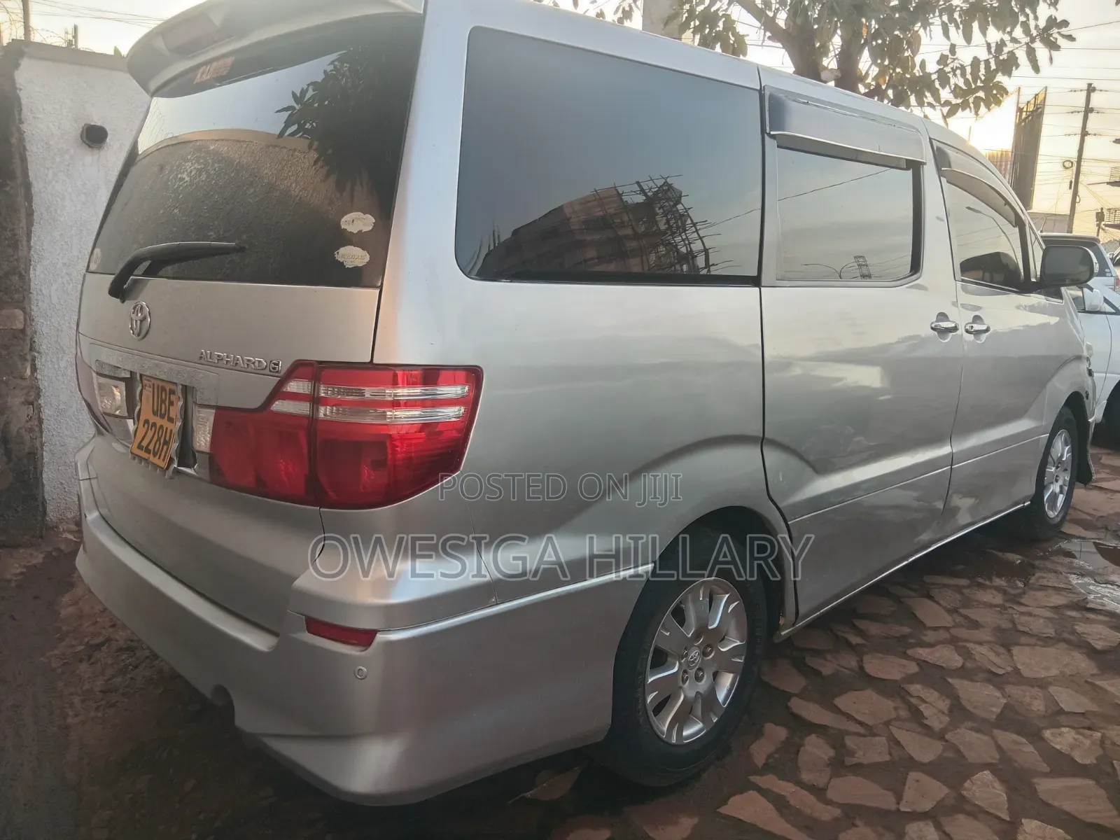 Toyota Alphard 2008 Silver