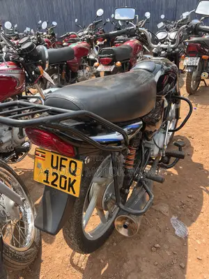 Bajaj CT 125X 2023 Black