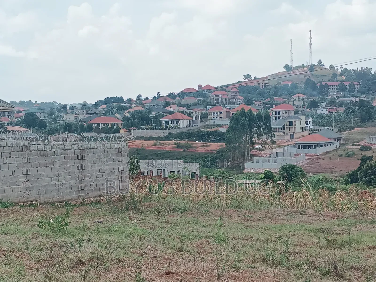 50ft by 100 Ft for Sale in Namugongo at 75m 
Land Title Available 