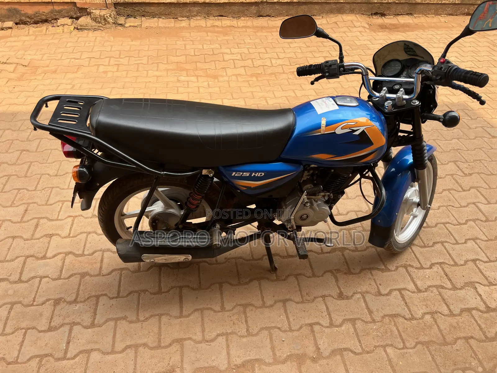 Bajaj CT 125X 2026 Red