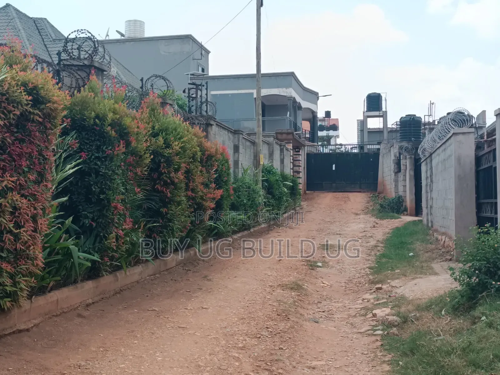 50ft by 100 Ft for Sale in Namugongo at 75m 
Land Title Available 