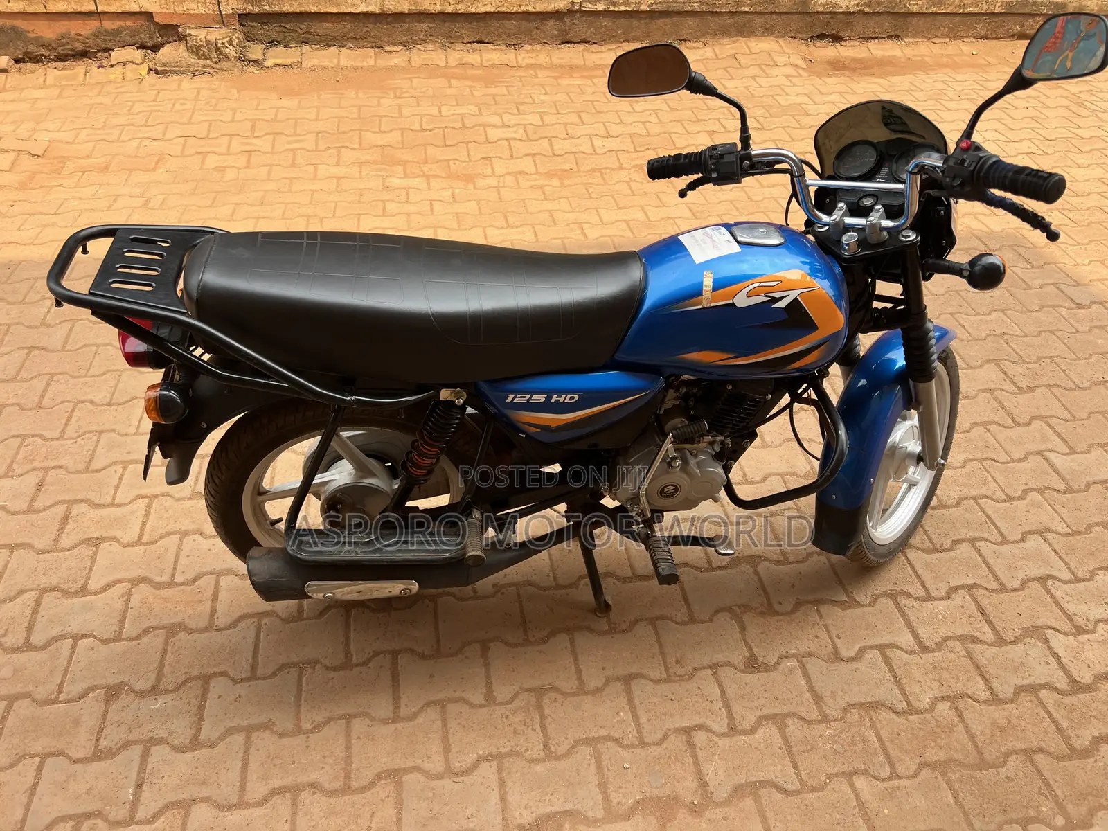 Bajaj CT 125X 2026 Red