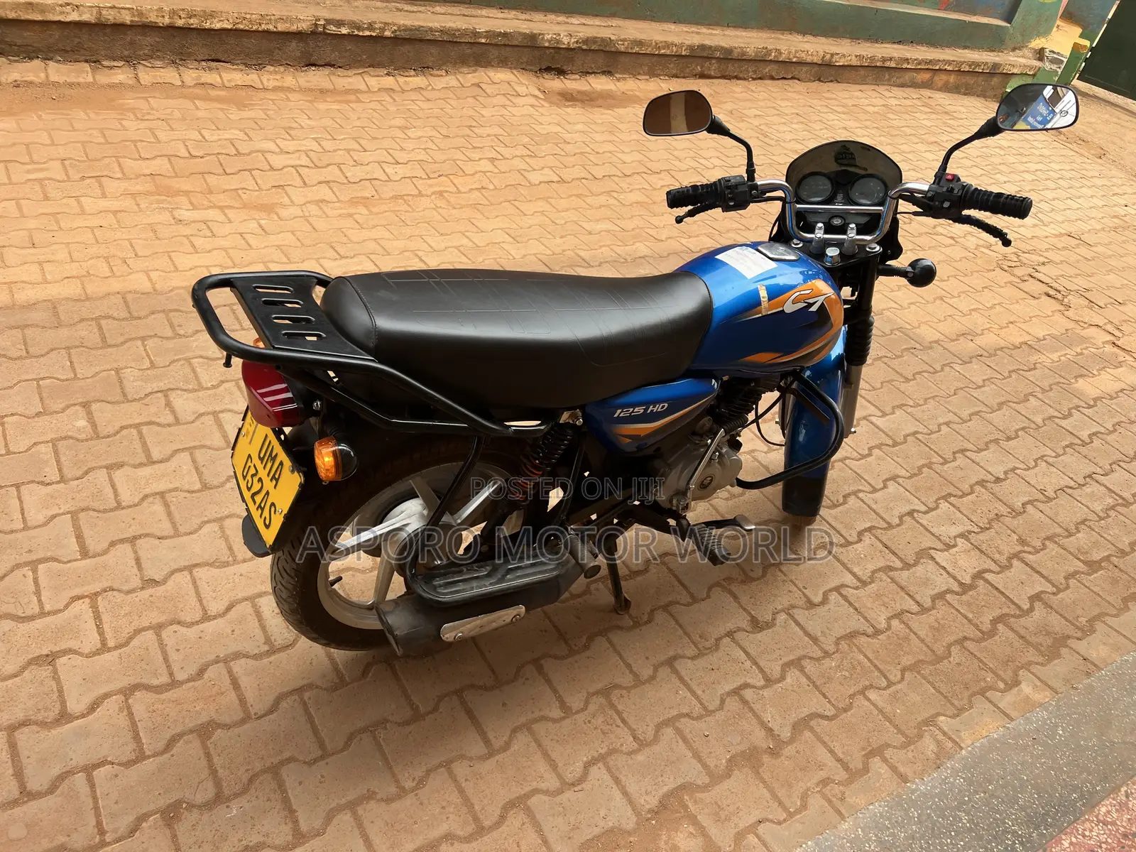 Bajaj CT 125X 2026 Red