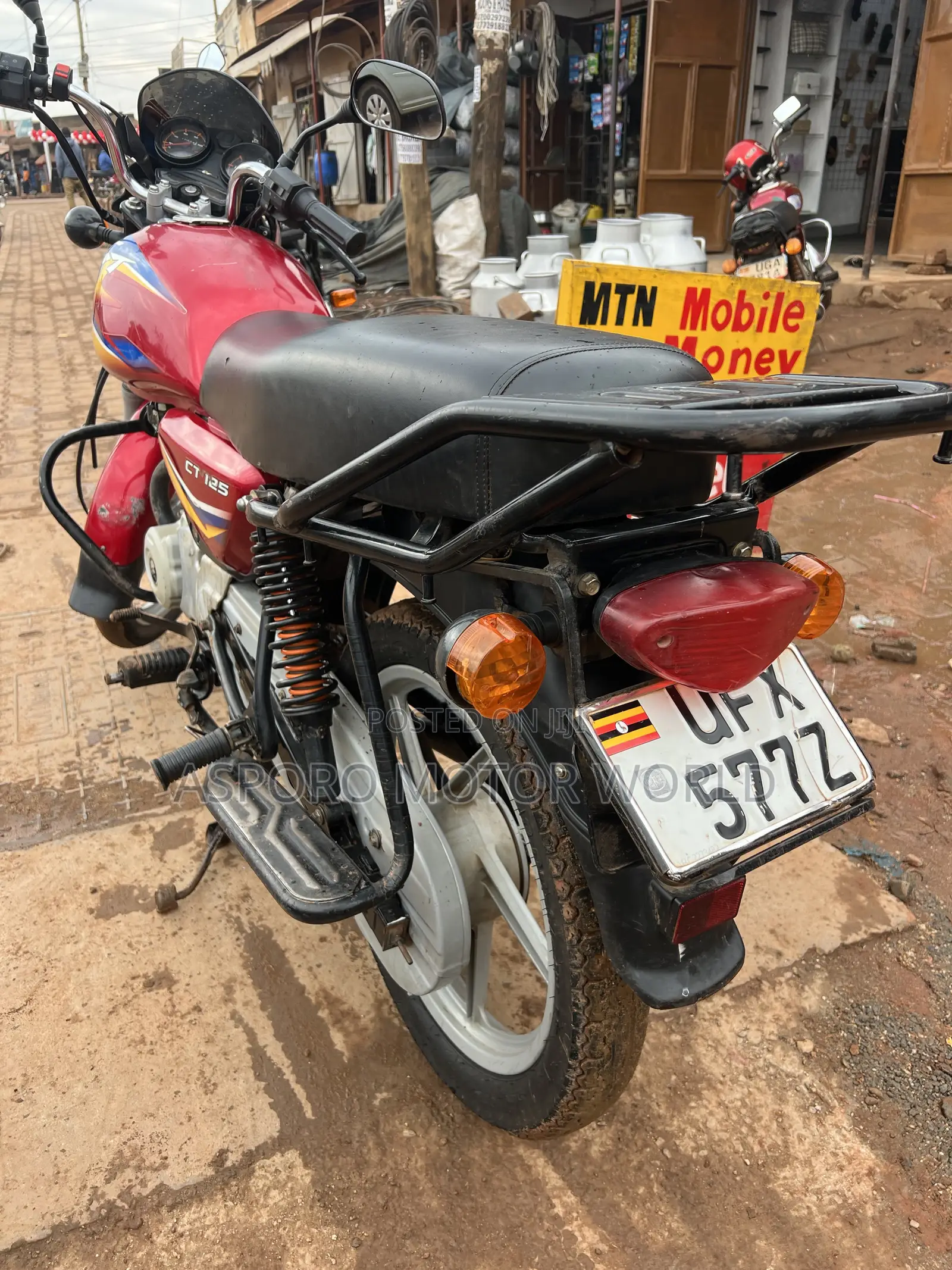 Bajaj CT 125X 2023 Red