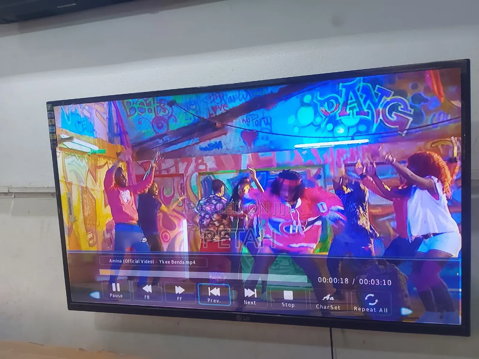40 Inches LG LED Digital