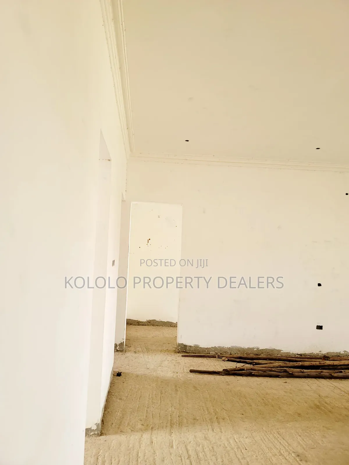 7bdrm Duplex in Sseguku, Central Division for sale