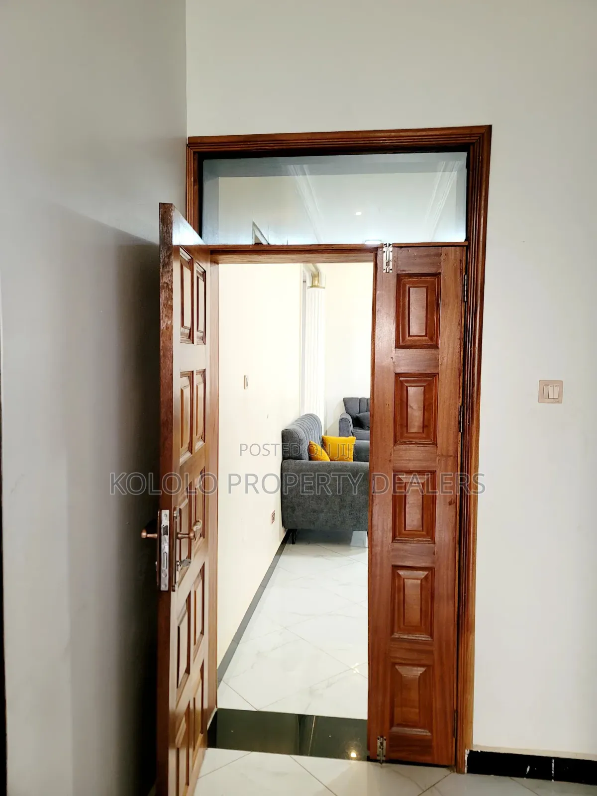 7bdrm Duplex in Sseguku, Central Division for sale