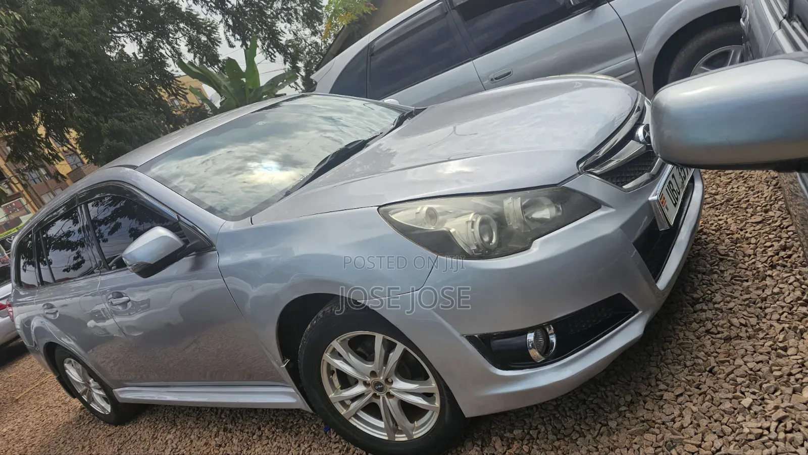 Subaru Legacy 2011 Silver