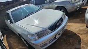 Toyota Corona Premio 2000 Silver