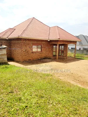 3bdrm Bungalow in Kitende, Central Division for sale