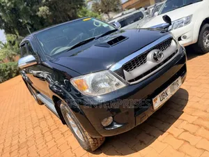 Toyota Hilux 2008 Black