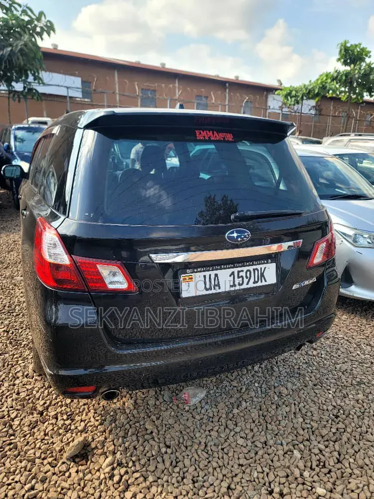 Subaru Exiga 2011 Black