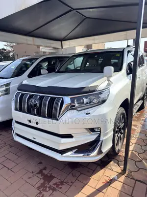 New Toyota Land Cruiser Prado 2.8 2023 White
