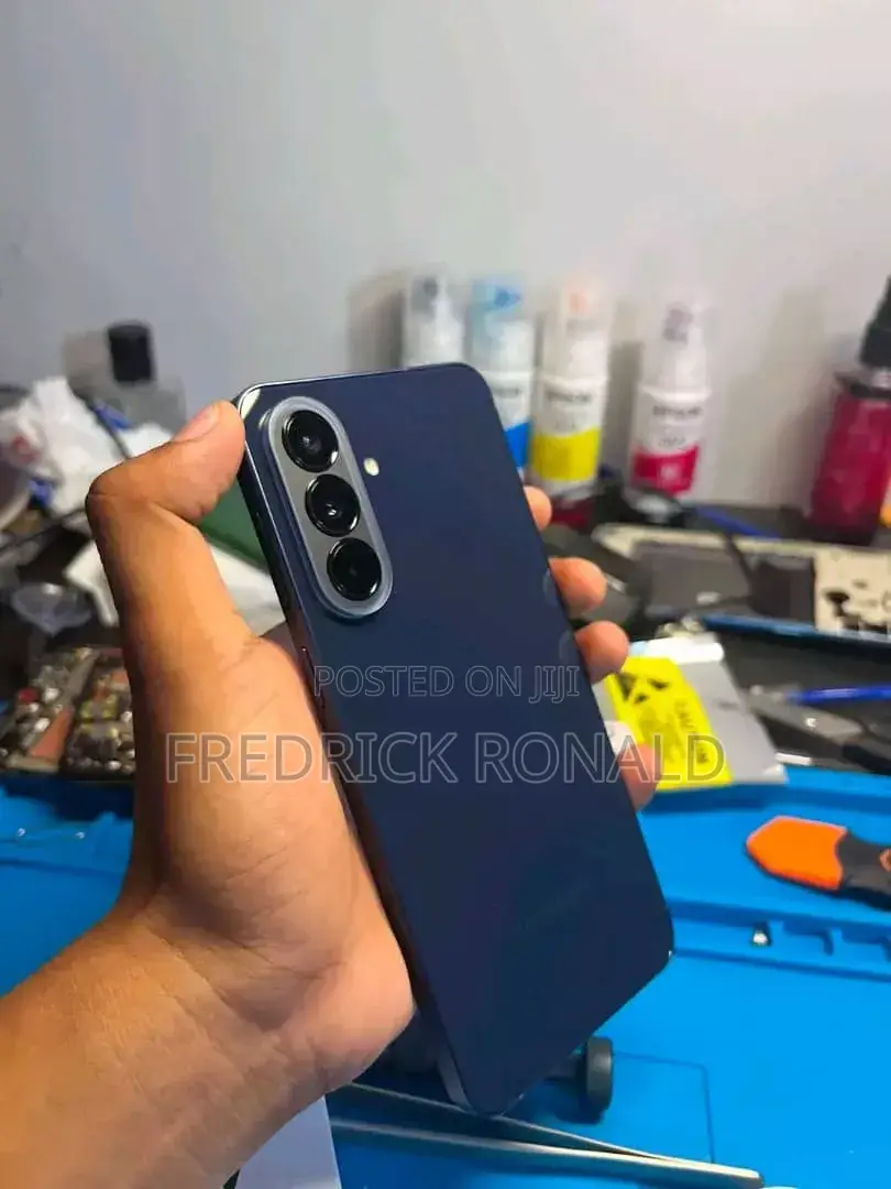 New Samsung Galaxy A57 256 GB Blue