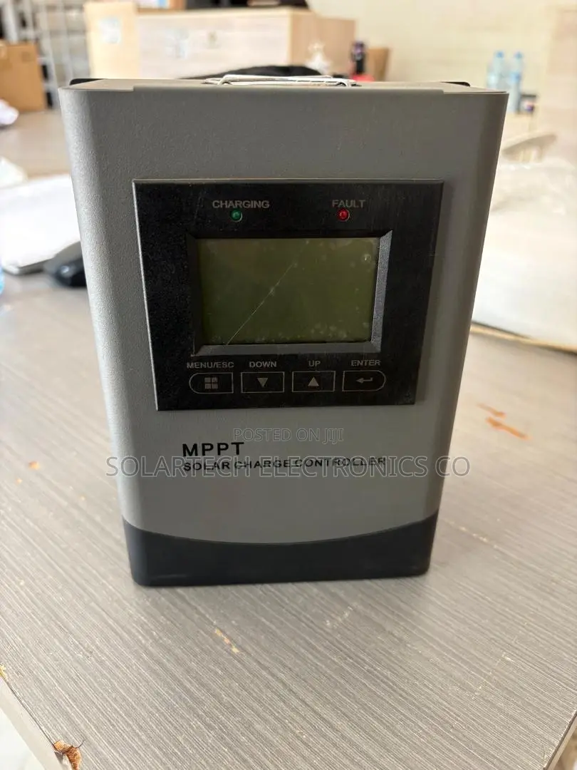 Brand New MPPT 40A Smart Solar Battery Charge Controller 12V 24V