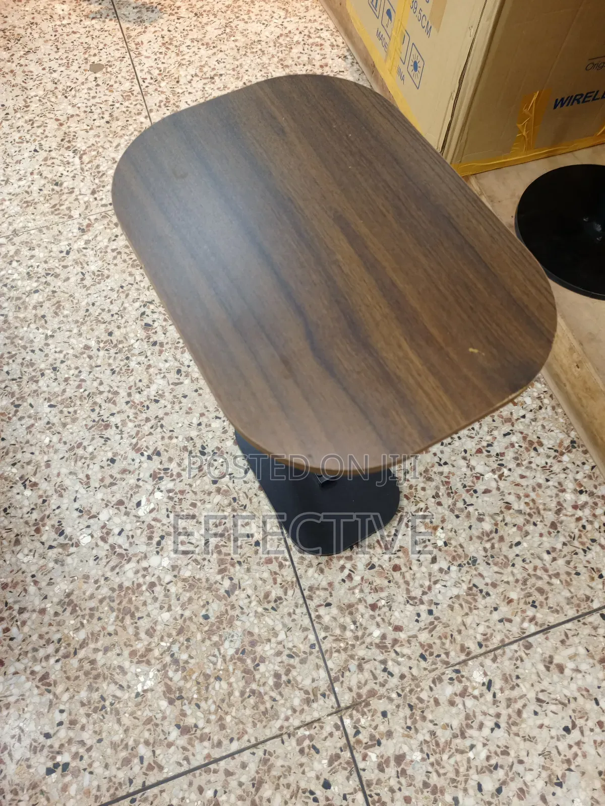 C-Shaped Portable Sofa Side Table