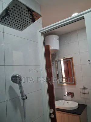 4bdrm Apartment in Easton Heights, Nakawa for rent