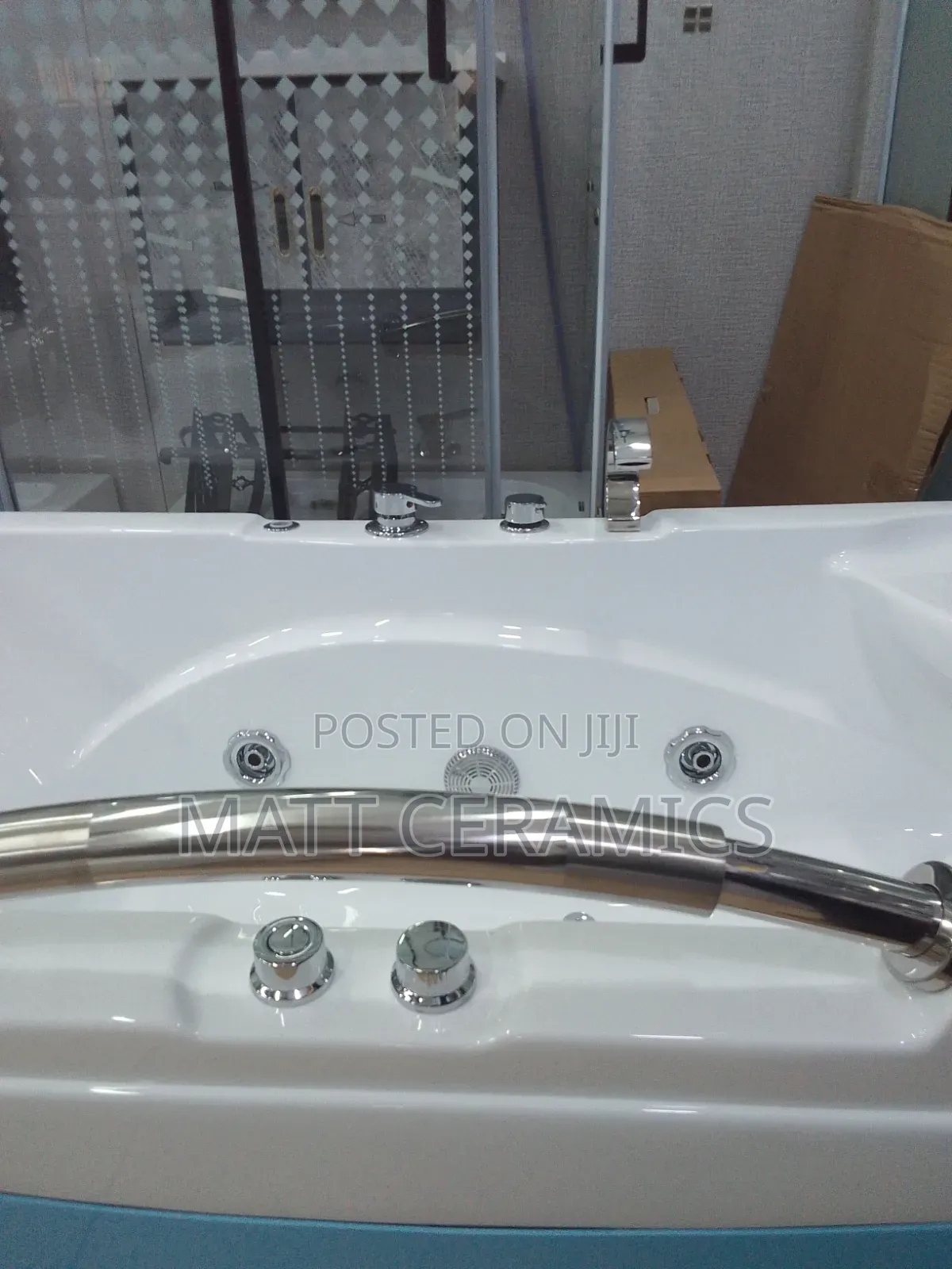 Jacuzzi Bathtub