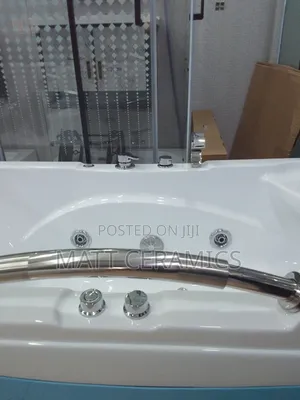 Jacuzzi Bathtub