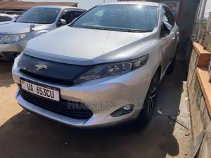 Toyota Harrier 2020 Silver