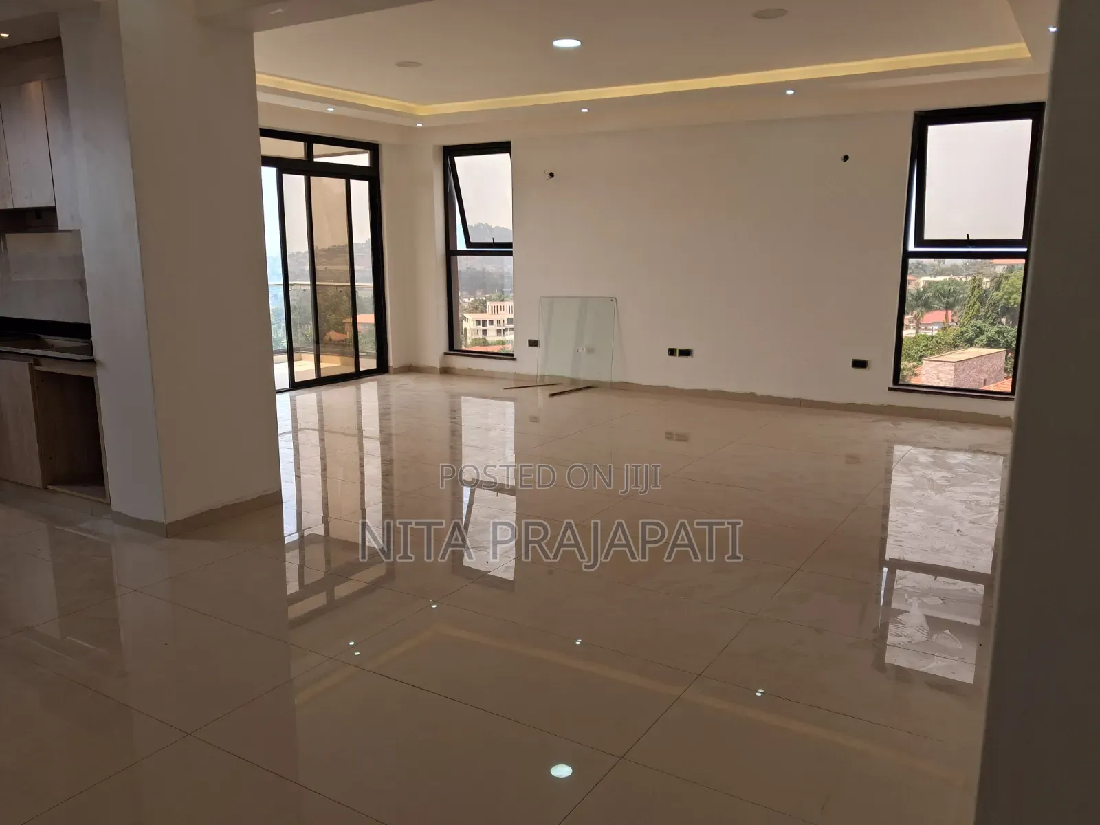 4bdrm Apartment in Easton Heights, Nakawa for rent